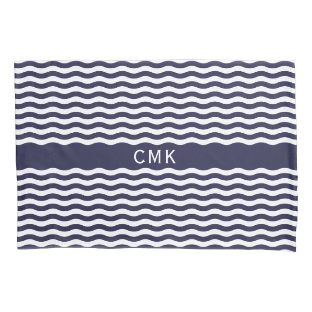 Nautic Navy Blue Waves Chic Beach House Monogram Kissenbezug (Vorderseite)