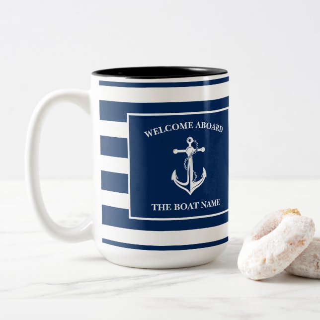 Nautic Navy Blue Willkommensschiff Name Anchor Zweifarbige Tasse (Mit Donut)