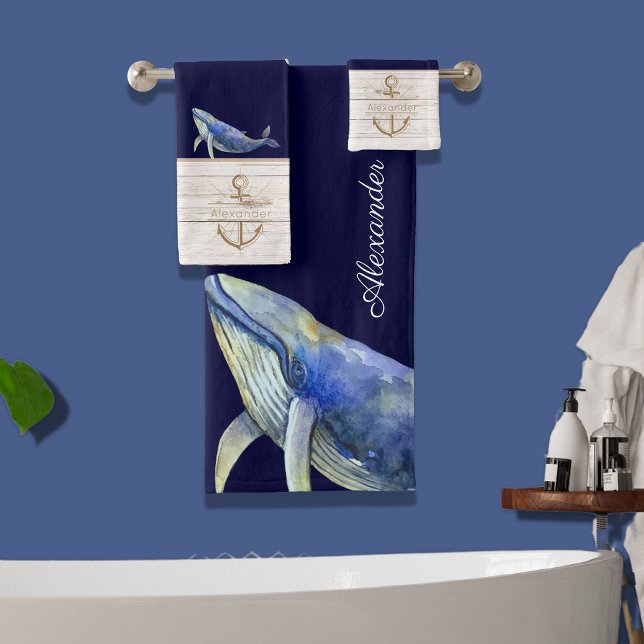 Nautical Blue Whale Watercolor Name Weißes Holz Badhandtuch Set (Von Creator hochgeladen)