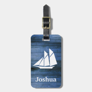 Nautical Blue Wood & White Sailboat Individuelle N Gepäckanhänger