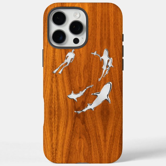 Nautical Chrome Sharks auf Teak Wood Print iPhone 16 Pro Max Hülle (Rückseite)