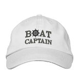 Nautical Cruise Boat Captain Custom Bestickte Baseballkappe<br><div class="desc">Show the world you enjoy sailing with this cute Boat Captain embroidered hat that you can customize. The design "BOAT" is set while the "CAPTAIN" can be change to "CREW" or designation you desire. Perfekt for yacht racing,  family cruise,  sailing and parties</div>