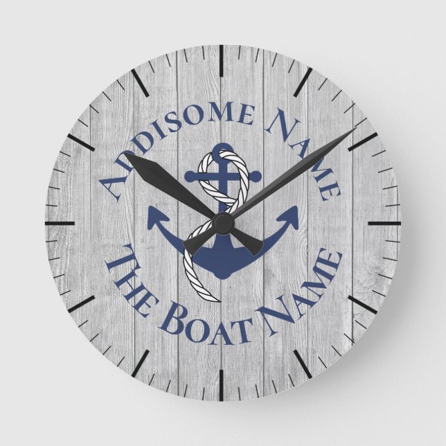 Nautical Family Boat Name Navy Anchor  gray wood   Runde Wanduhr (Vorderseite)