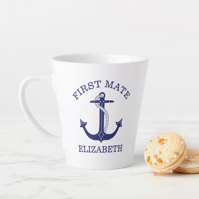 Nautical Navy Blue Anchor First Mate Add Name Milchtasse (Beispiel)