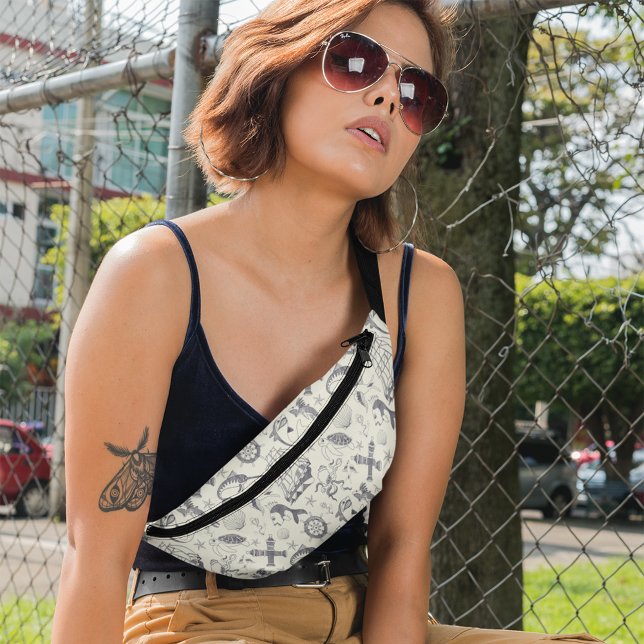 Nautical Old Sailor Tattoos Gemustert Bauchtasche (Von Creator hochgeladen)