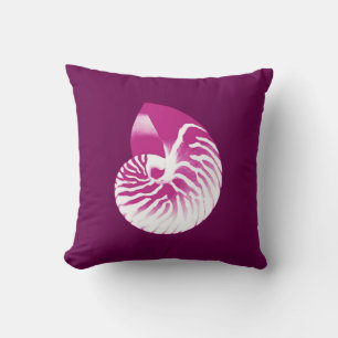 Nautilus-Muschel - Aubergine lila und weiß Kissen