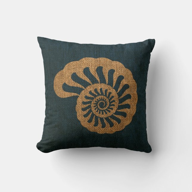 Nautilus-SeeMuschel im rustikalen tiefen Blau Kissen (Vorderseite)