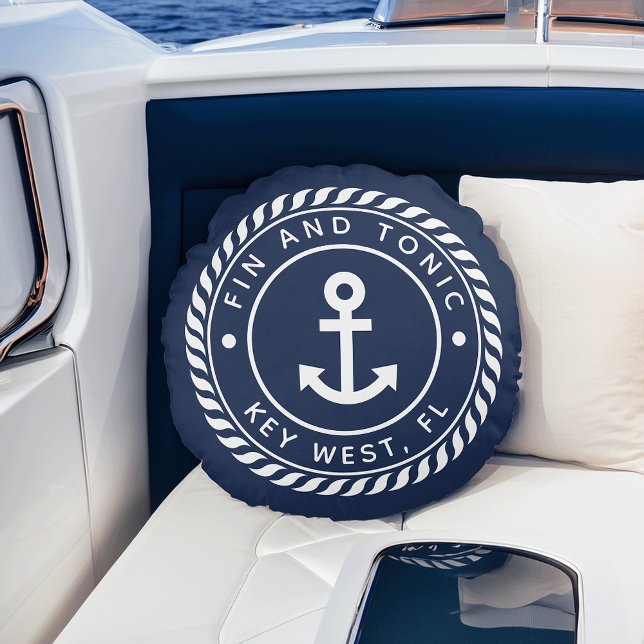 Nautische Marine und Weißer Anker | Ihr Bootname Rundes Kissen (Von Creator hochgeladen)