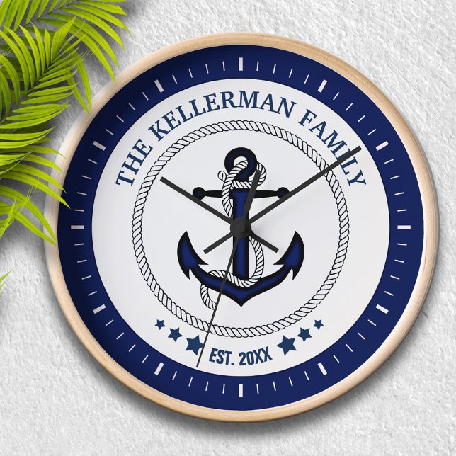 Nautische Verankerung und Familienname Uhr (Von Creator hochgeladen)