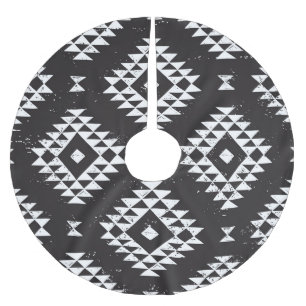 Navajo Geometric: Schwarz-weißes Stamm. Polyester Weihnachtsbaumdecke