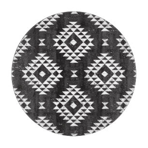 Navajo Geometric: Schwarz-weißes Stamm. Schneidebrett