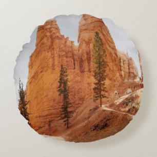 Navajo-Schleifen-Spur, Bryce Schlucht Rundes Kissen