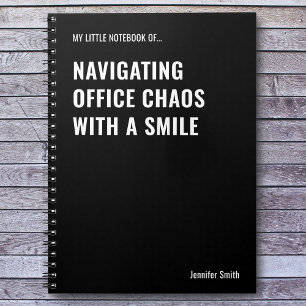 Navigation durch Office Chaos Funny Zitat Notizblock