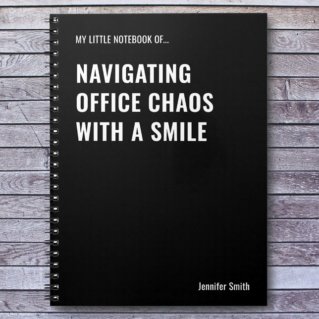 Navigation durch Office Chaos Funny Zitat Notizblock (Von Creator hochgeladen)