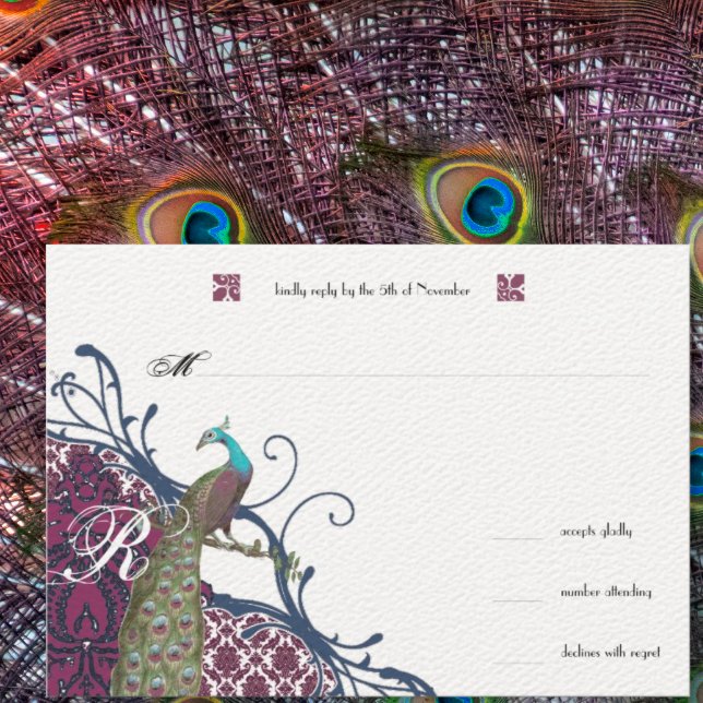 Navy & Berry Berry Elegant Damask Peacock Wedding RSVP Karte (Von Creator hochgeladen)
