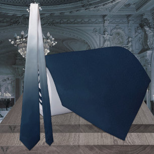 Navy bis Dusty Blue Ombre monochromatische Hochzei Krawatte