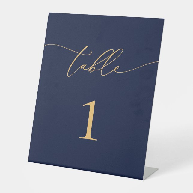 Navy Blue and Gold Minimalistisch Wedding Tischnum Sockelschild (Vorderseite)