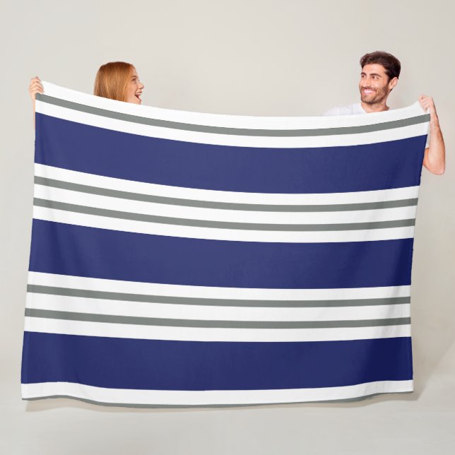 Navy Blue and White Coastal Stripes Fleecedecke (Beispiel)