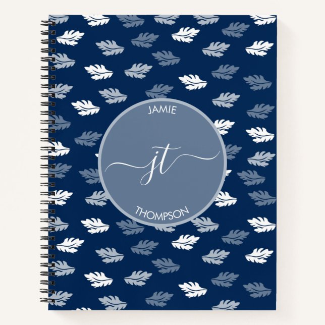Navy Blue Antique Blätter Muster Monogram Notizbuch (Vorderseite)