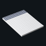 Navy Blue Classic Gingham Karo Kariert Notizblock<br><div class="desc">Moderner Sommer Trend,  Picknick Gingham kariertes Tartan Muster in Marineblau und Weiß.</div>