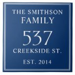 Navy Blue Date etablierte Adresse House Plaque Fliese<br><div class="desc">Die elegante und elegante Marineblach in Blau und Weiß mit einer minimalistischen,  eleganten Innendekoration. Diese Plakette zeigt nicht nur Ihre Hausnummer,  sondern enthält auch das Datum der Einrichtung,  indem Sie Ihrer Zuhause eine persönliche Touch hinzufügen. Mit diesem stilvollen und zeitlosen Werk heben Sie das Äußere Ihres Wohnsitzes auf.</div>