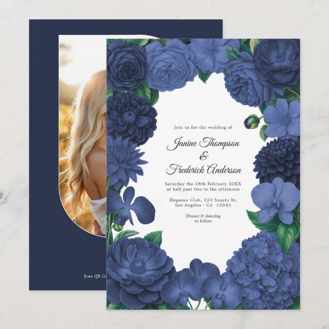 Navy Blue Floral Photo and QR Code Wedding Einladung (Vorne/Hinten)