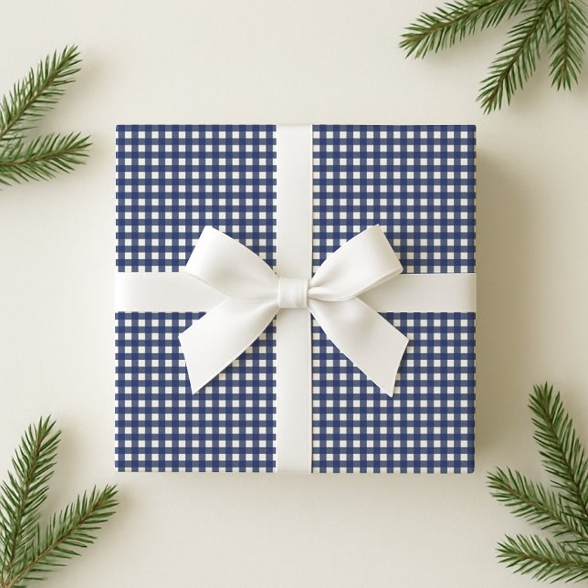 Navy Blue Gingham Holiday Wrapping Paper Geschenkpapier (Von Creator hochgeladen)