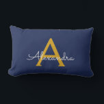 Navy Blue Gold Girl Script Monogram Name Modern Lendenkissen<br><div class="desc">Gold und Navy Blue Monogram Fügen Sie Ihren eigenen Namen Lumbar Kissen. Das macht den perfekten 16 Geburtstag,  Hochzeit,  Brautparty,  Jubiläum,  Babydusche oder Junggeselinnen-Abschied Geschenk für jemanden,  der Lieben glamourösen Luxus und schicke Stile.</div>