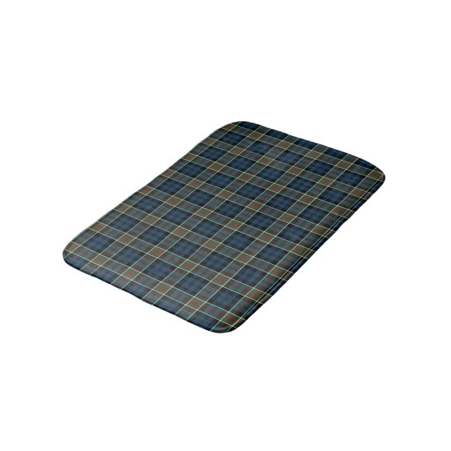 Navy Blue, Green und Red Scottish Tartan Badematte (Schrägansicht)
