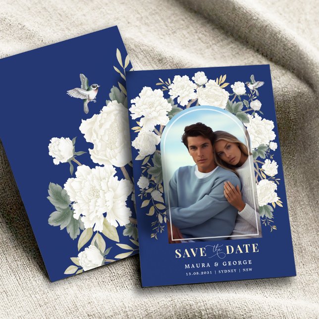 Navy Blue Ivory Chinoiserie Floral Save the Date Einladung (Von Creator hochgeladen)
