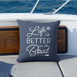 Navy Blue Life ist besser auf dem Boot Kissen