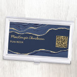 Navy Blue Marble Agate Geode Gold Glitzer QR Code Visitenkarten Dose<br><div class="desc">Elegantes marineblaues Geode-Marmor-Design mit Imitaten Gold Glitzer. Ideal für Haar- und Schminkkünstler,  Schönheits- und Nagelstudios und vieles mehr. Ändern Sie die Details und QR-Code-Ziel-Website zu anpassen.</div>