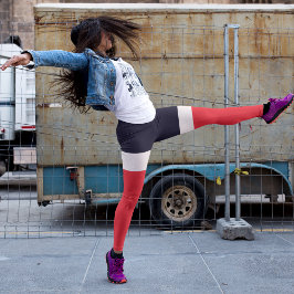 Navy Blue mit roten Leggings