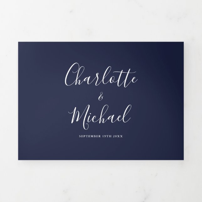 Navy Blue Modern elegante Script Monogram Wedding Dreifach Gefaltete Einladung (Cover)