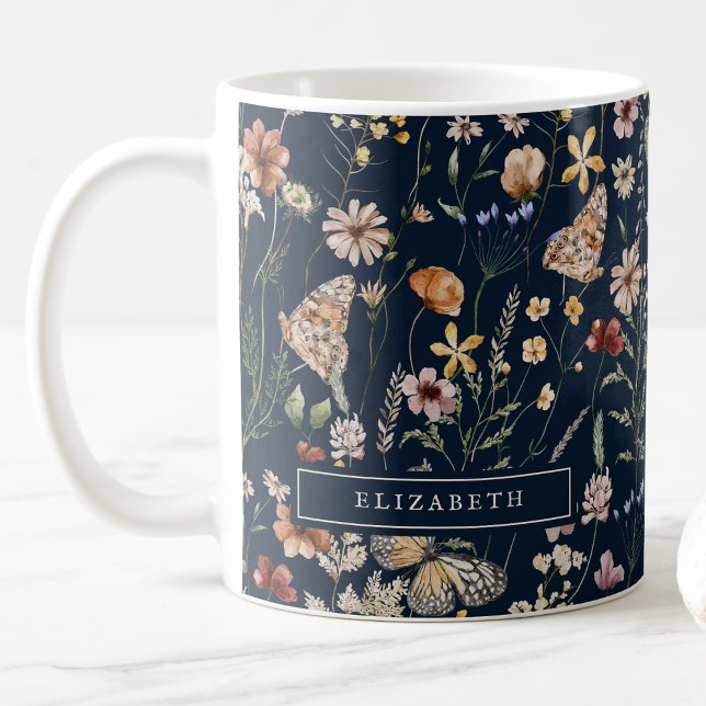 Navy Blue Monogram Floral Tasse (Navy Blue Monogram Floral Coffee Mug by Painted Paperie
)