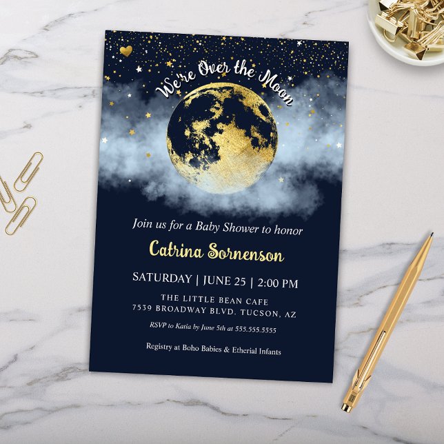 Navy Blue Over Moon Celestial Gold Baby Shower Einladung (Elegant Blue and Gold Over the Moon and Stars Celestial Baby Shower Invitation)