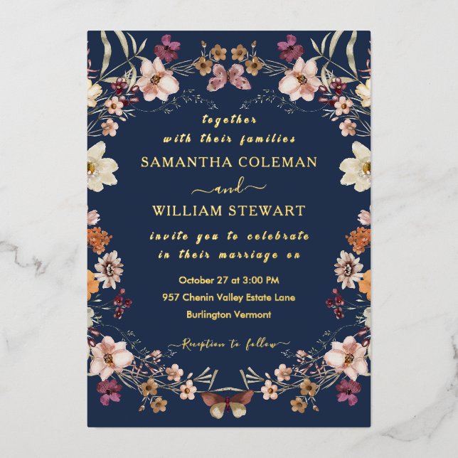 Navy Blue Pastel Wildblume Modern Boho Wedding Folieneinladung (Vorderseite)
