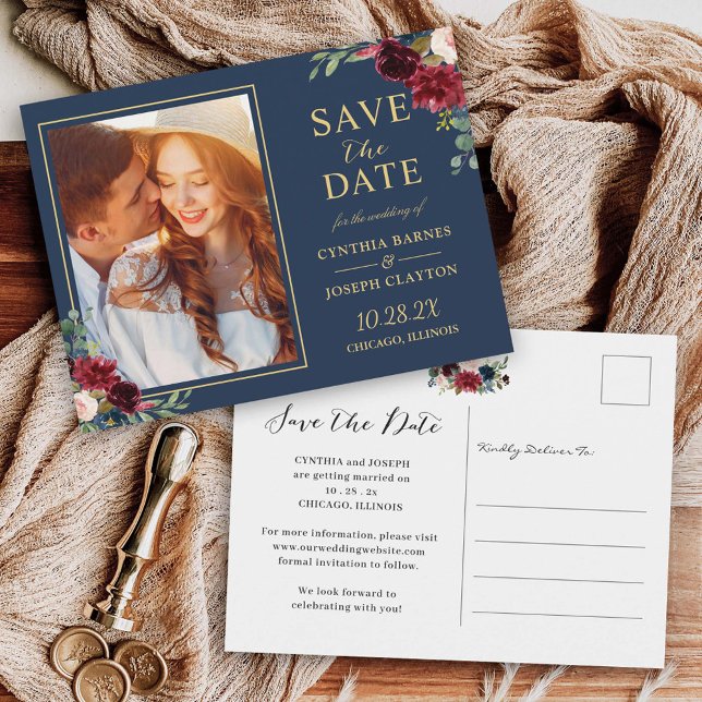 Navy Blue Red Floral Foto Save the Date Postkarte (Von Creator hochgeladen)