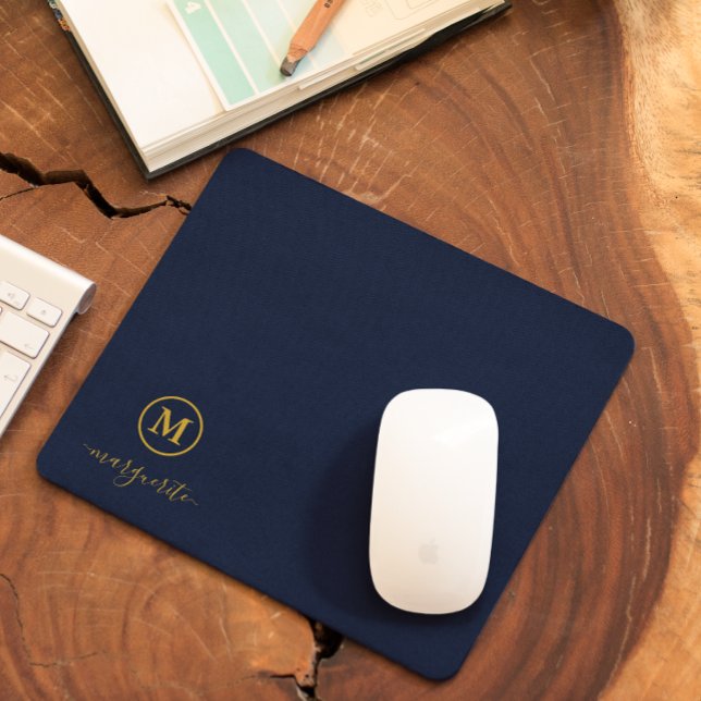 Navy Blue und Gold Monogram Mousepad (Von Creator hochgeladen)