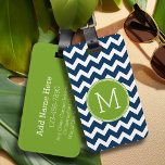 Navy Blue und Lime Green Chevrons Custom Monogram Gepäckanhänger<br><div class="desc">Ein prächtiges Design in frischen,  fröhlichen Farben. Wenn Sie die Monogramme anpassen müssen,  klicken Sie auf die Schaltfläche Anpassen und ändern Sie sie.</div>