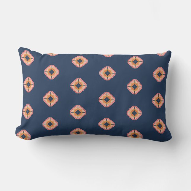 Navy Blue und Peach Boho Diamond Muster Lendenkissen (Vorderseite)
