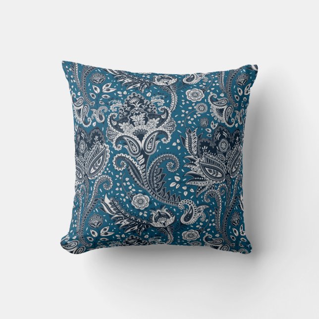 Navy Blue & White Floral Paisley Bohemisch Boho Kissen (Vorderseite)