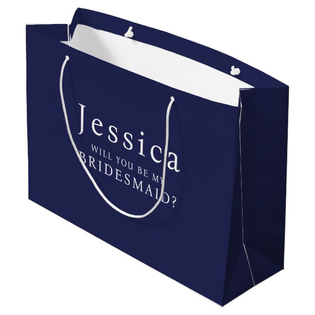 Navy Blue Will You Be My Bridesmaid Proposal Große Geschenktüte (Rückseite Schrägansicht)