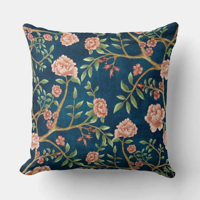 Navy Blush Pink Floral Chinoiserie Blumengarten Kissen (Vorderseite)