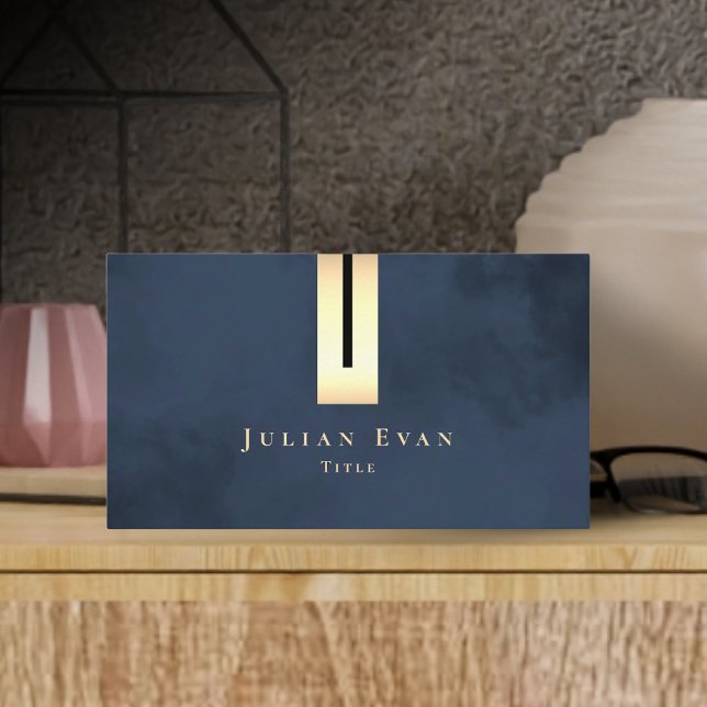 Navy Gold Artistic Luxury Elegante Business Card Visitenkarte (Von Creator hochgeladen)