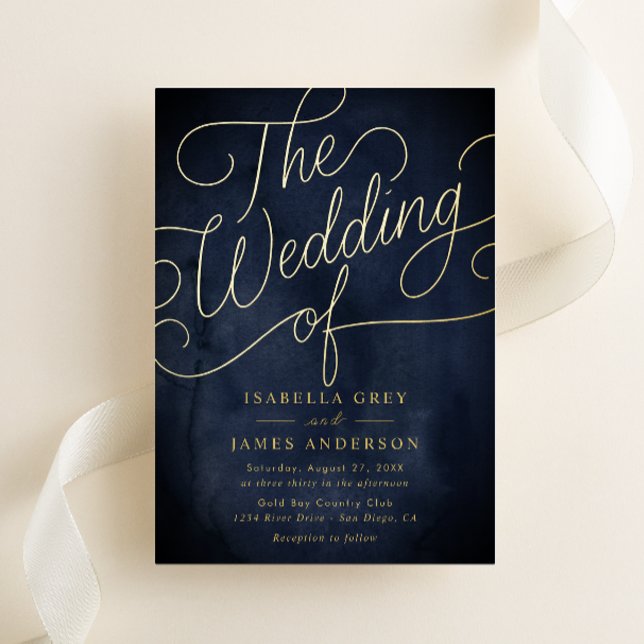 Navy Gold Calligraphy Script Wedding Folieneinladung (Von Creator hochgeladen)