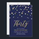 Navy & Gold Simple 30. Geburtstag Party Einladung<br><div class="desc">Feiern Sie Ihren besonderen Tag mit dieser minimalen 30. Party Einladung. Dieses Design verfügt über ein stilvolles Schriftzeichen "Dreißig" mit hexagonförmigen Konfetti mit einer marineblauen Farbkombination Blau & Gold. Weitere Designs gibt es in meinem Shop BaraBomDesign.</div>