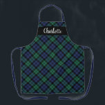 Navy Green Black Watch Karierter Personalisierter  Schürze<br><div class="desc">Festliche saisonale Schürze mit klassisch marineblau,  Jägergrün und schwarzseherischem schottischem Tartan-kariertem Muster mit modernem,  weißem Text,  der mit einem Namen personalisiert werden kann. Ob Sie nun Weihnachts-Dinner kochen,  Ferienkekse backen oder Geschirr machen,  in dieser Ferienzeit werden Sie stilvoll aussehen!</div>