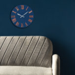 Navy Kupfer Rose Gold Minimal Metallic Großstädter Große Wanduhr<br><div class="desc">Die Einführung der Navy Kupfer Rose Gold Minimal Metallic Urban Large Clock aus Zazzle - ein Meisterwerk der Zeitmessung, das tiefe, geheimnisvolle Marine mit dem warmen Reiz von Kupfer und Rose Gold verbindet. Das ist nicht nur eine Uhr; es ist ein Kernstück, eine Stilerklärung, die Aufmerksamkeit erfordert und jeden Raum...</div>