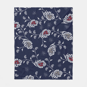 Navy Paisley: Elegantes Musterdesign. Fleecedecke